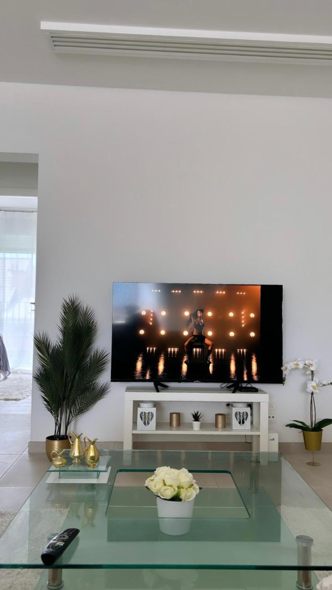 2 Bedrooms Luxury Apartment - Guillemins Liège Eksteriør bilde